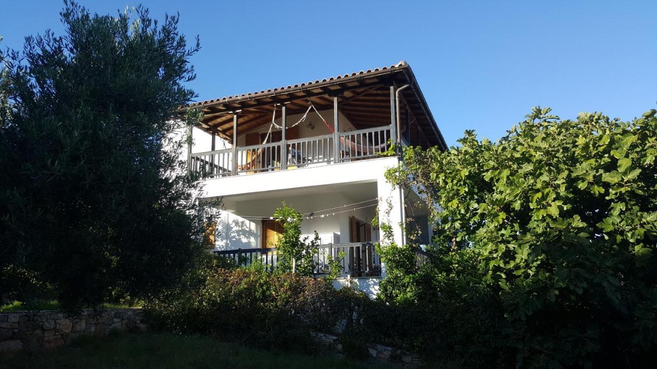 Chelidonia Villa Steni Vala Alonissos Bagian luar foto